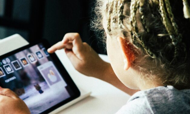Early Years Spotlight – Screen Use
