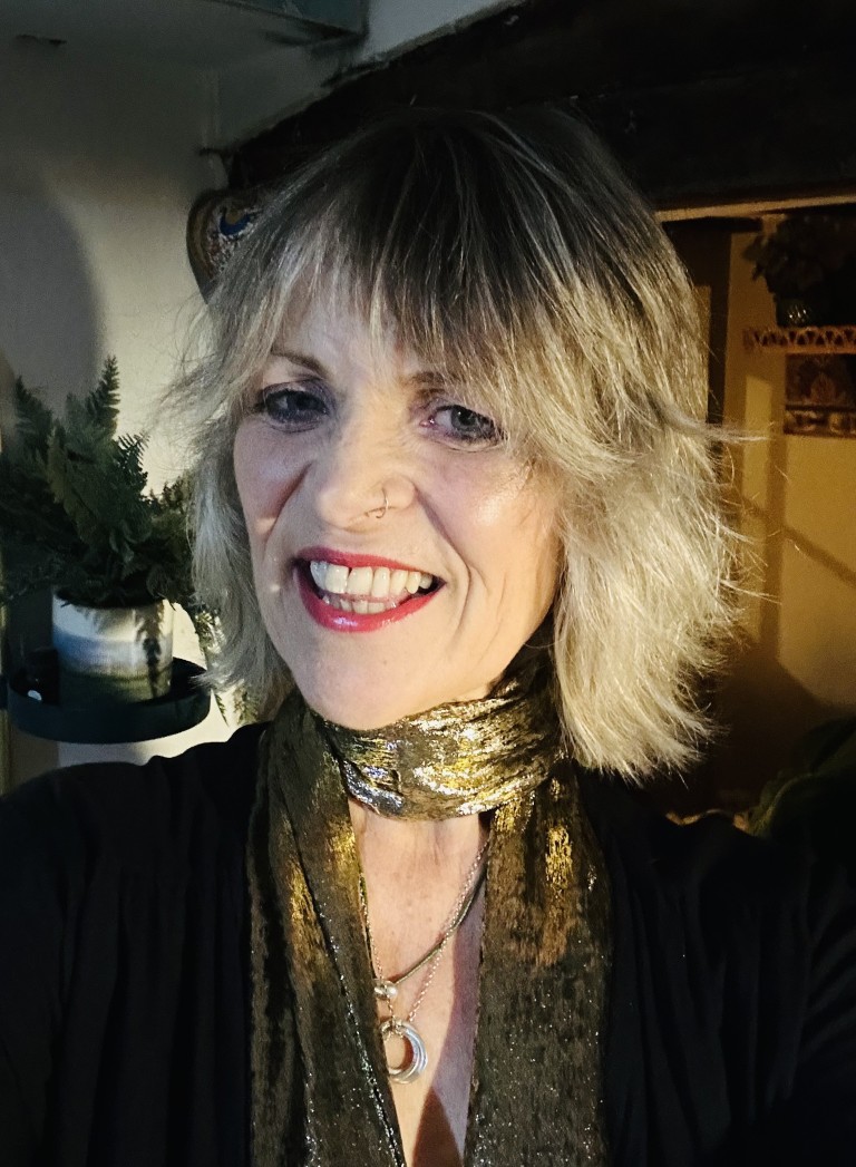 Gwyneth Keen